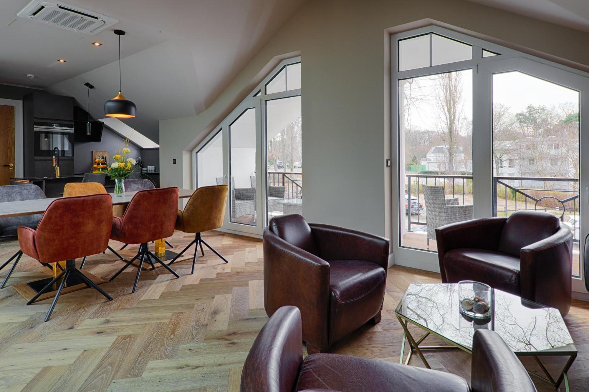 Meeressterne Schlossappartements Heringsdorf Esterno foto