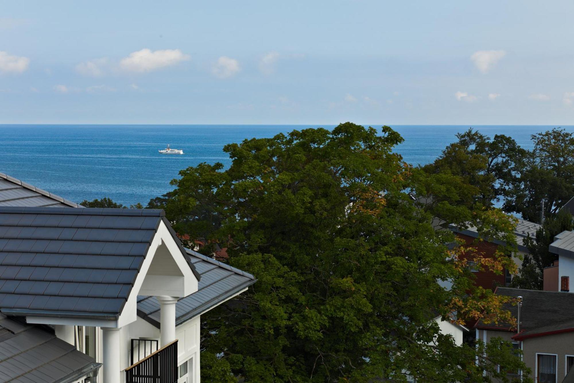 Meeressterne Schlossappartements Heringsdorf Esterno foto