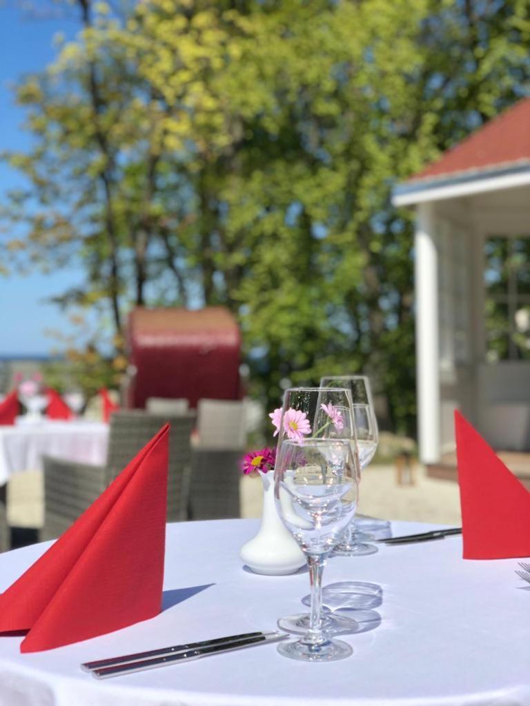 Meeressterne Schlossappartements Heringsdorf Esterno foto