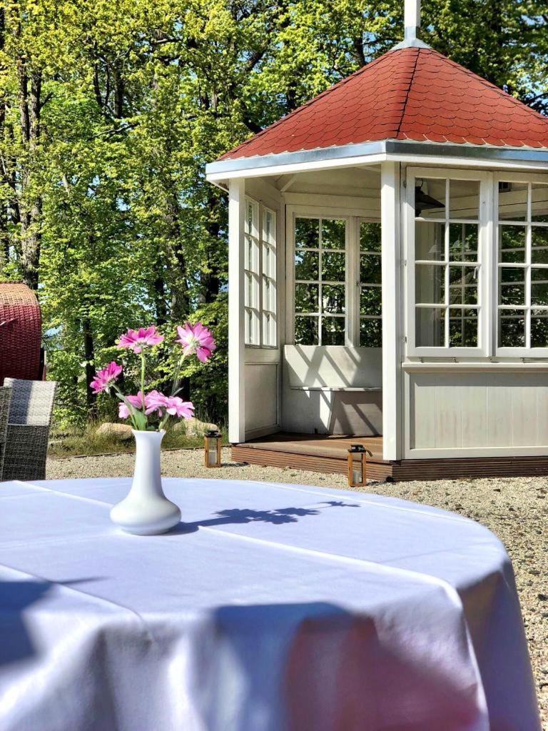 Meeressterne Schlossappartements Heringsdorf Esterno foto