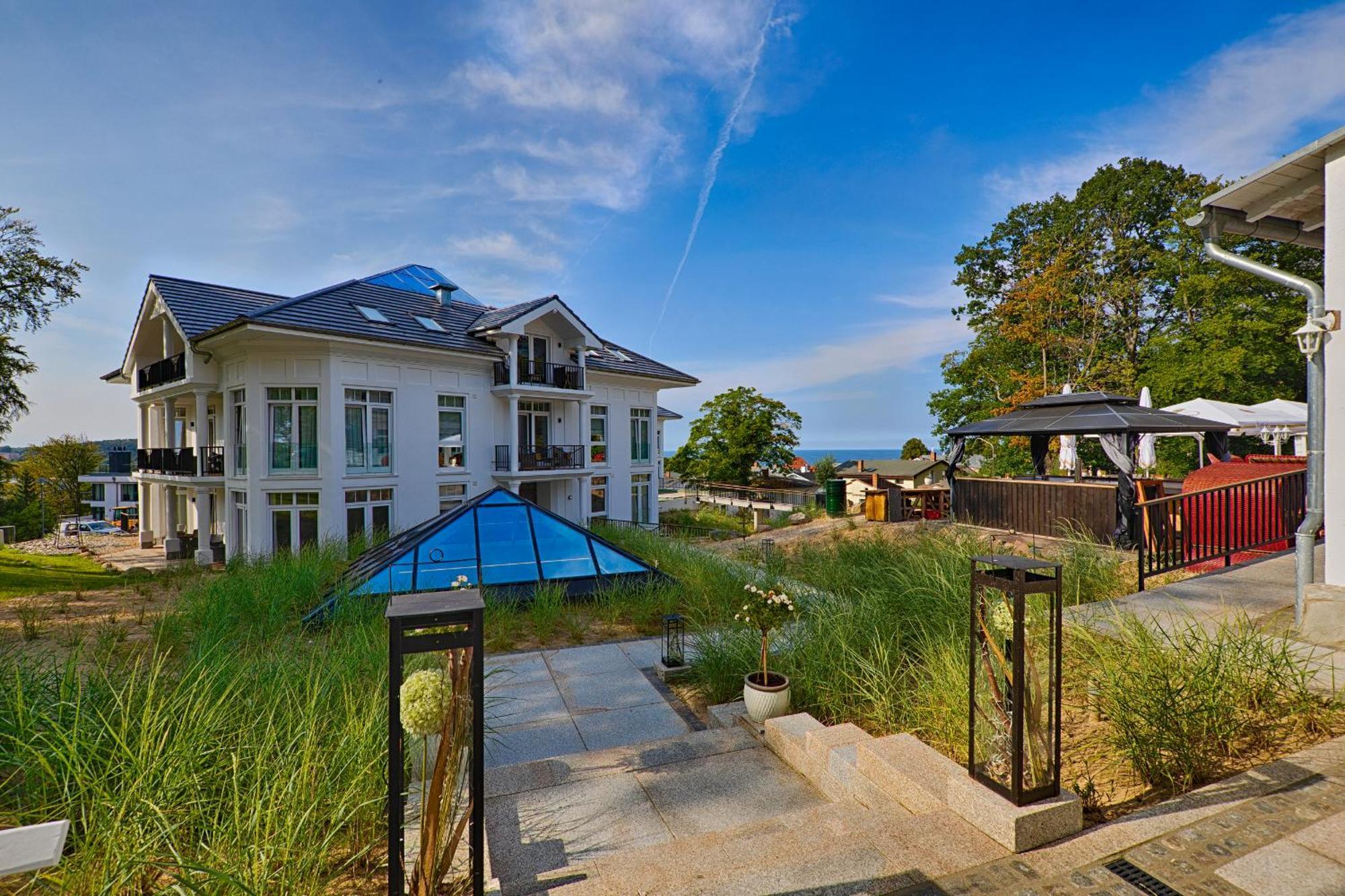Meeressterne Schlossappartements Heringsdorf Esterno foto
